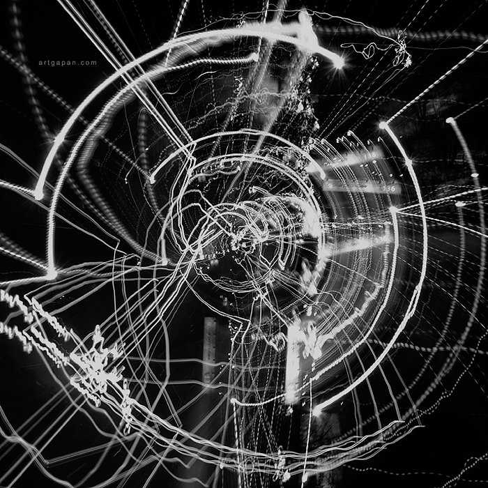 [ ...ток что играл в переходе что столица-глпочтамп ]