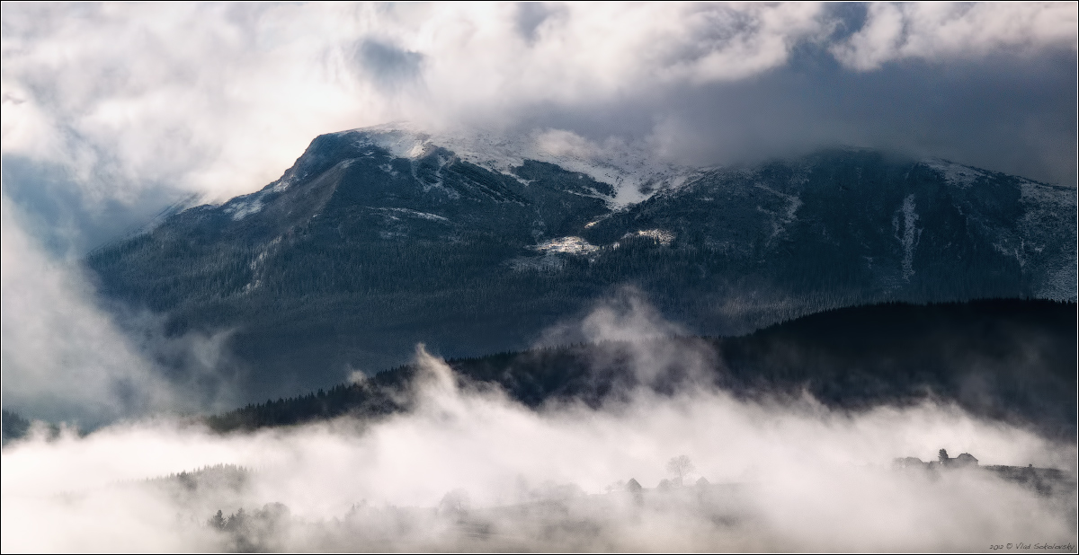 / Там, где рождается туман ... /