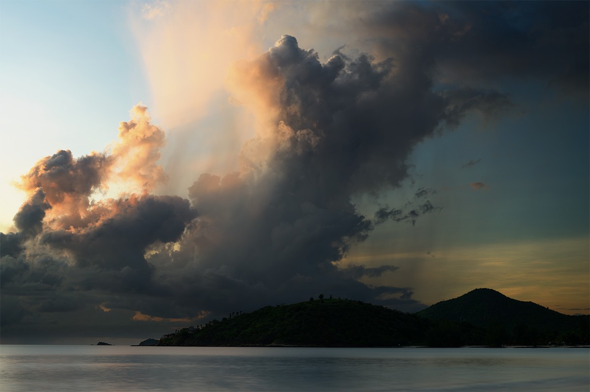 ...up,uP,UP.. illusion