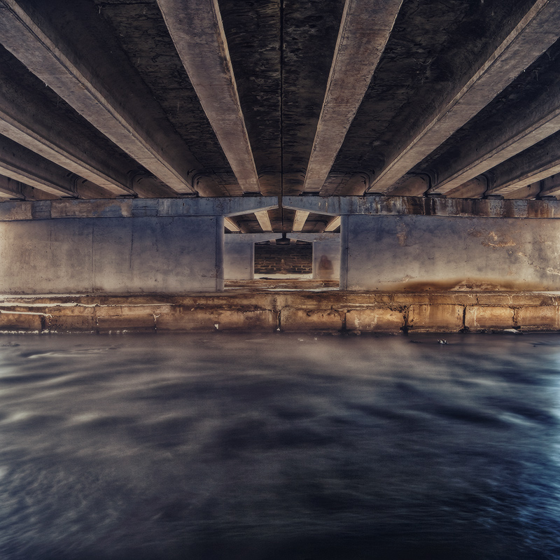 |   Ghost of the bridge   |