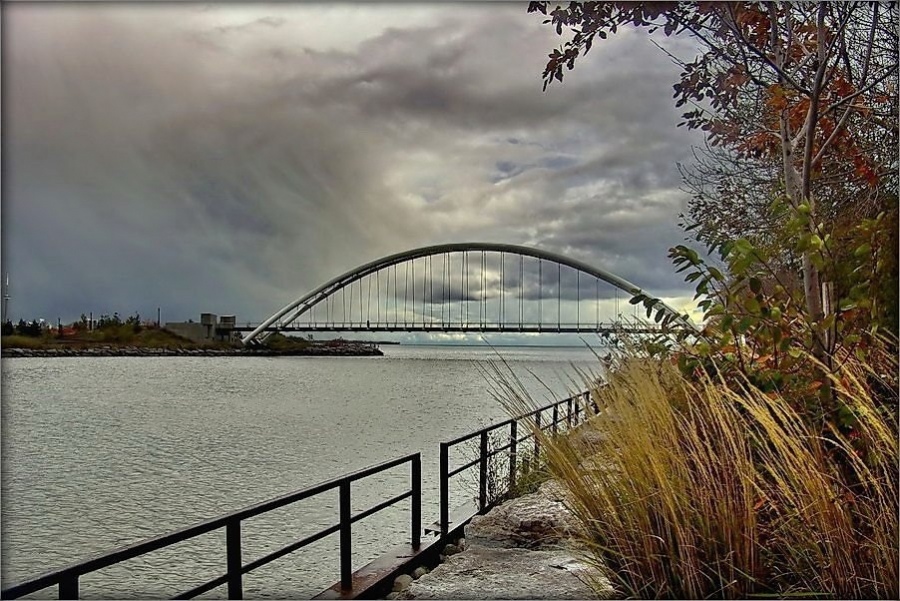 недзе дожджык там ідзе..