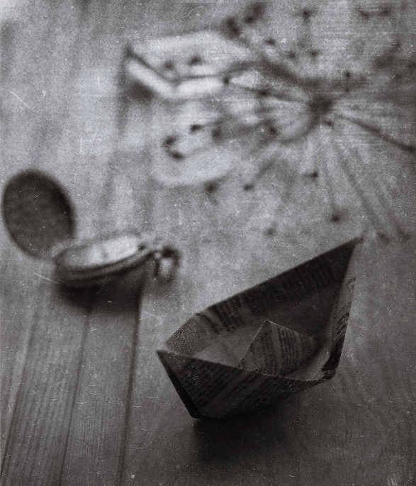 Тихонько тикают часы............