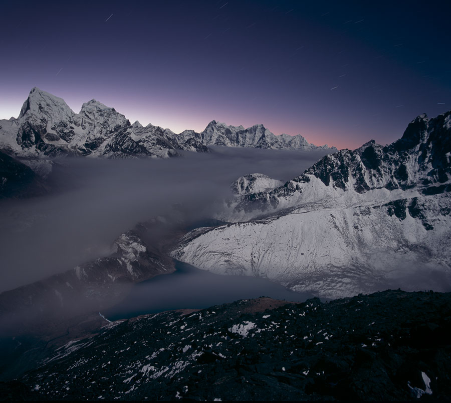 предрасветный туман