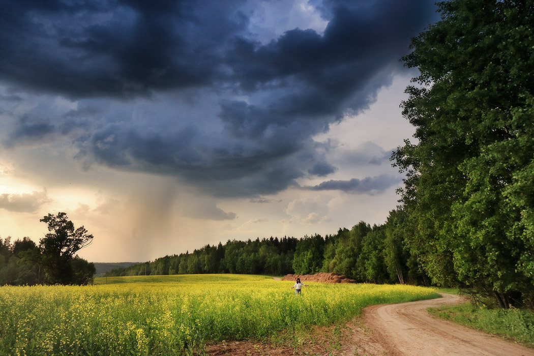 Гуляя под майской грозой