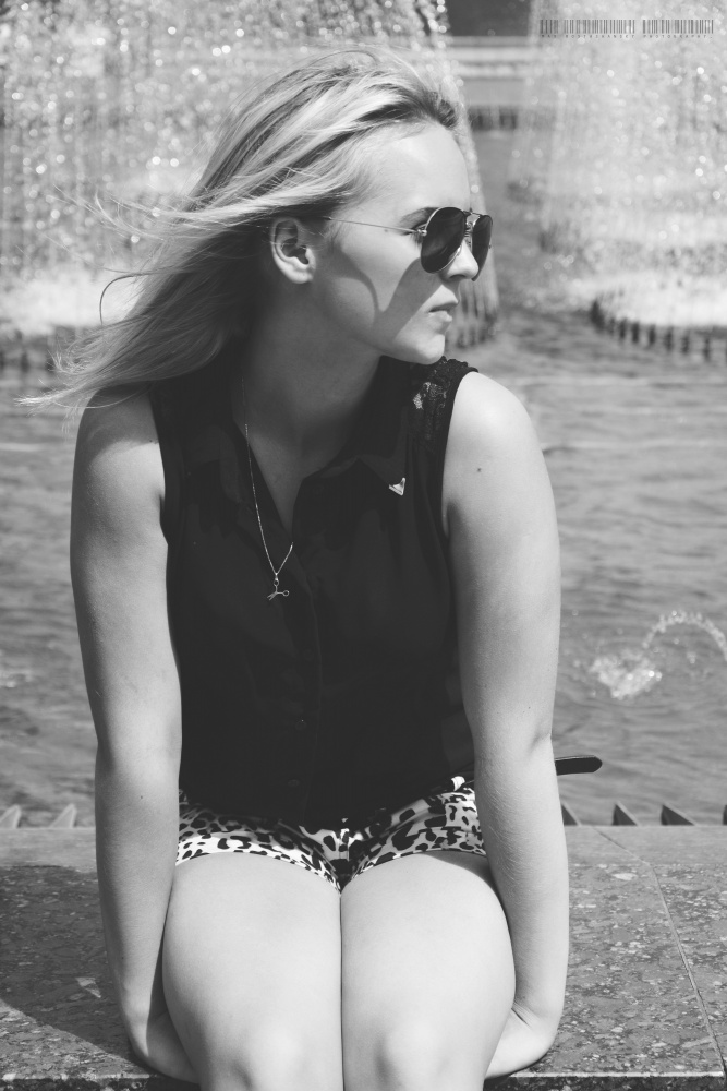 завтра в 3 каля фантану