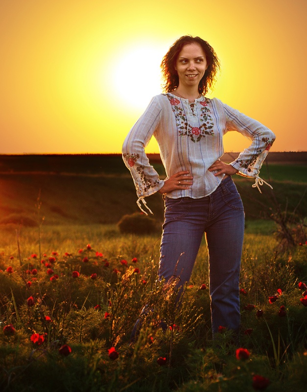 На фоне заката