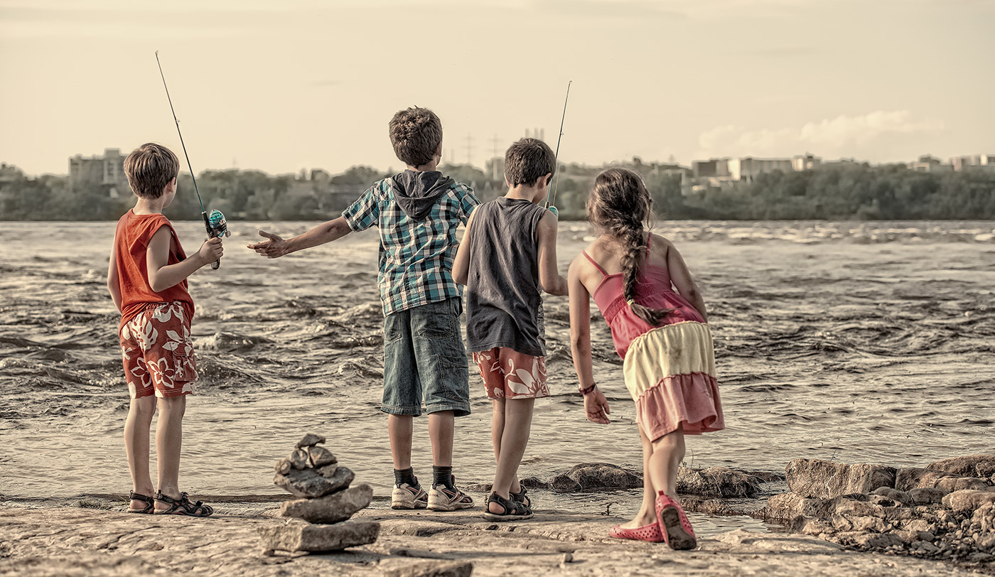 ...hey,come on ,where's my fish !?