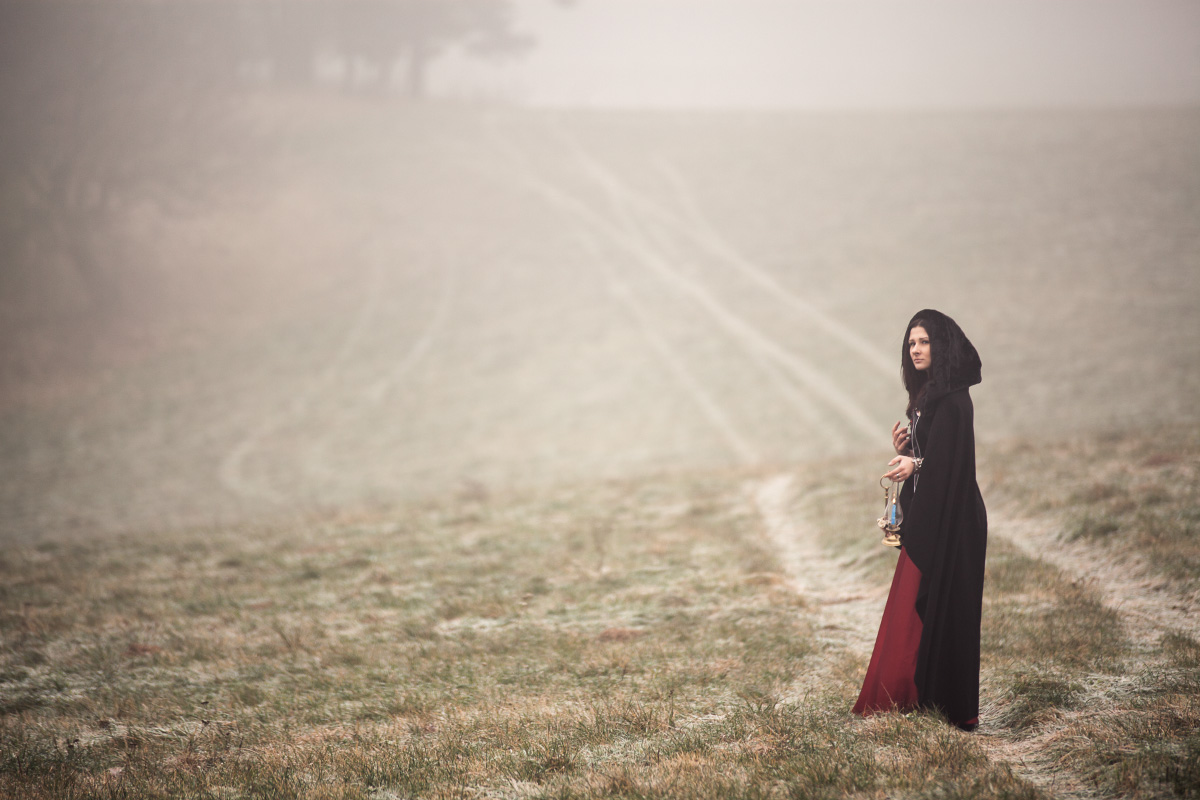 Портрет с лампой