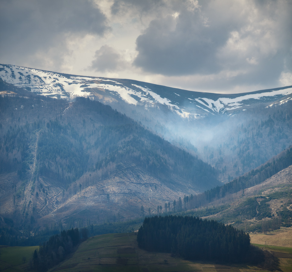 Апрельские косогоры