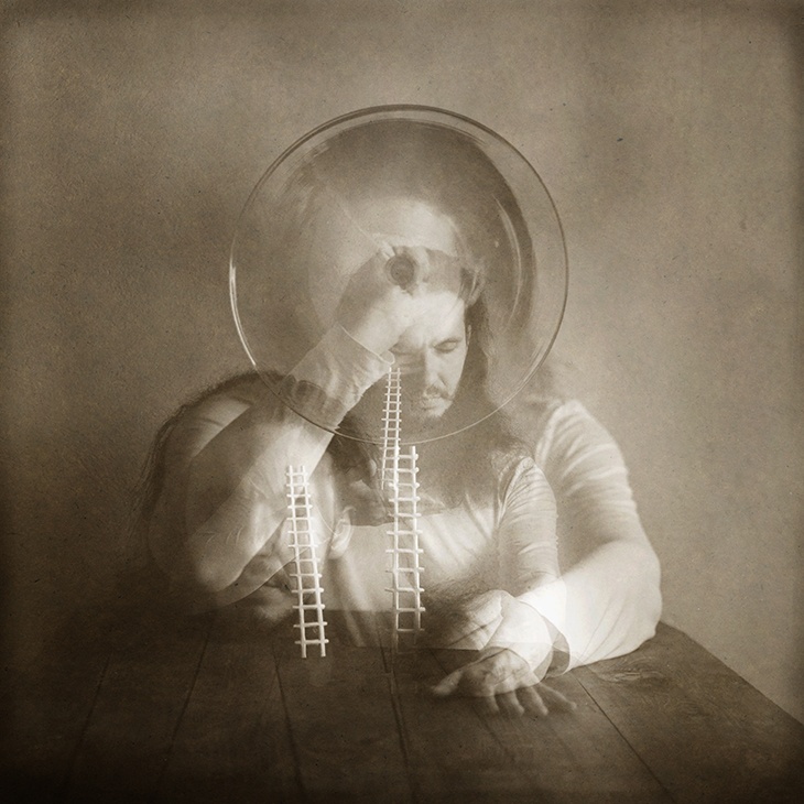 Ich zeige Leiter oder Porträt gemalt Tee