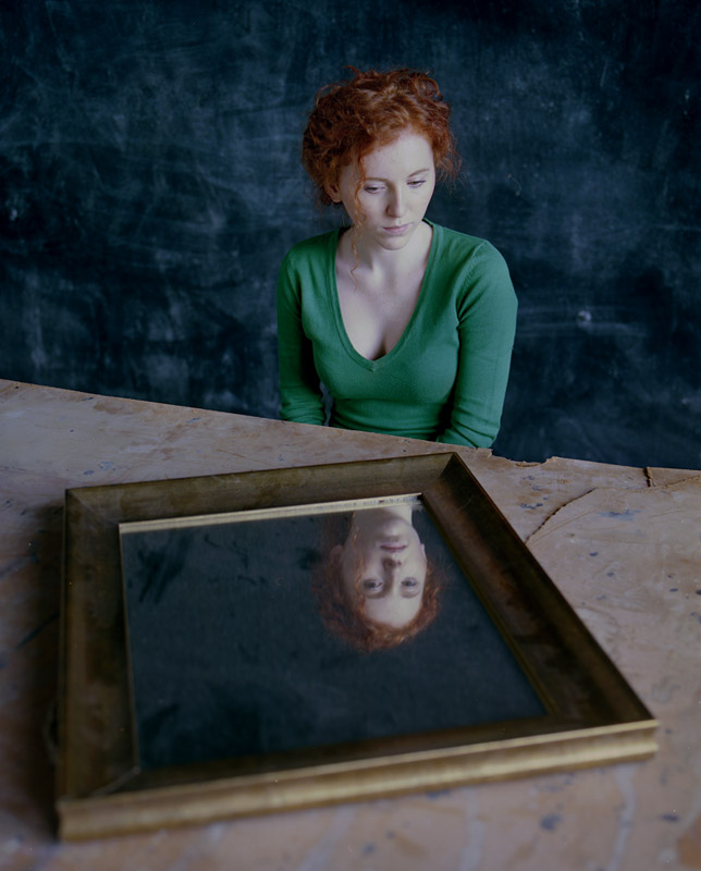 Юля, мастерская, февраль 2014