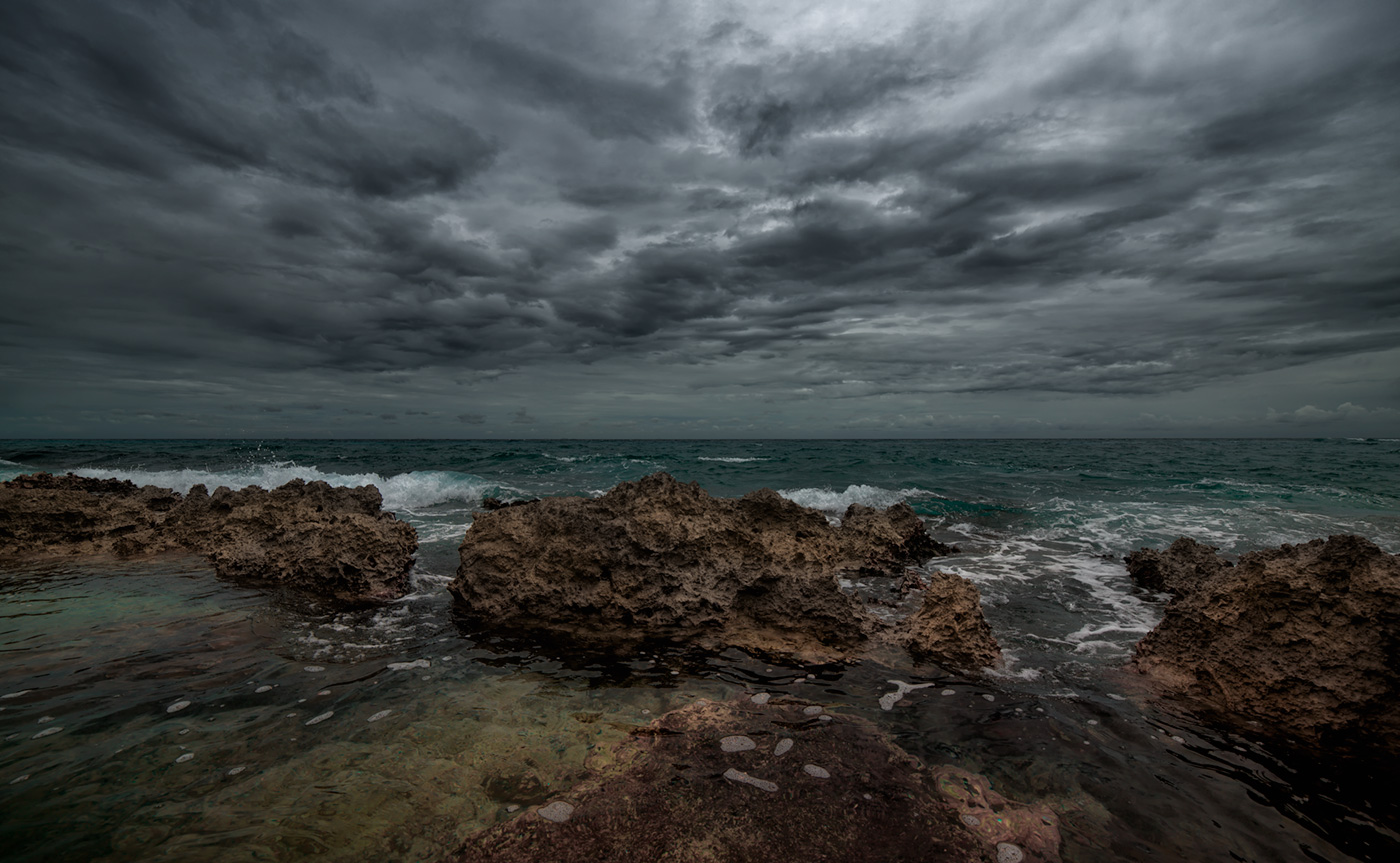 ....,prior  "Manuel" arriving