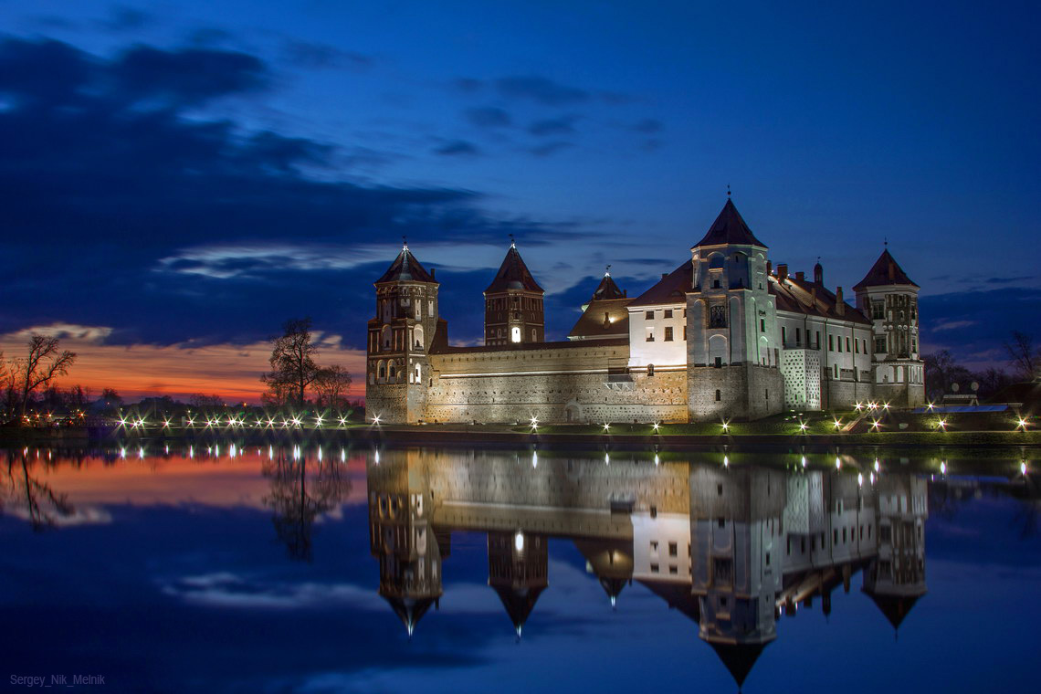 замок Радзивиллов в Мире