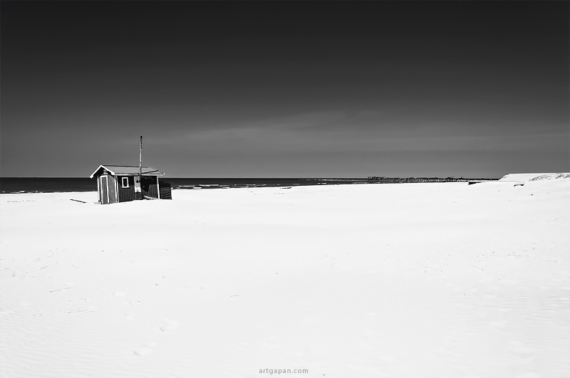 Домик у моря