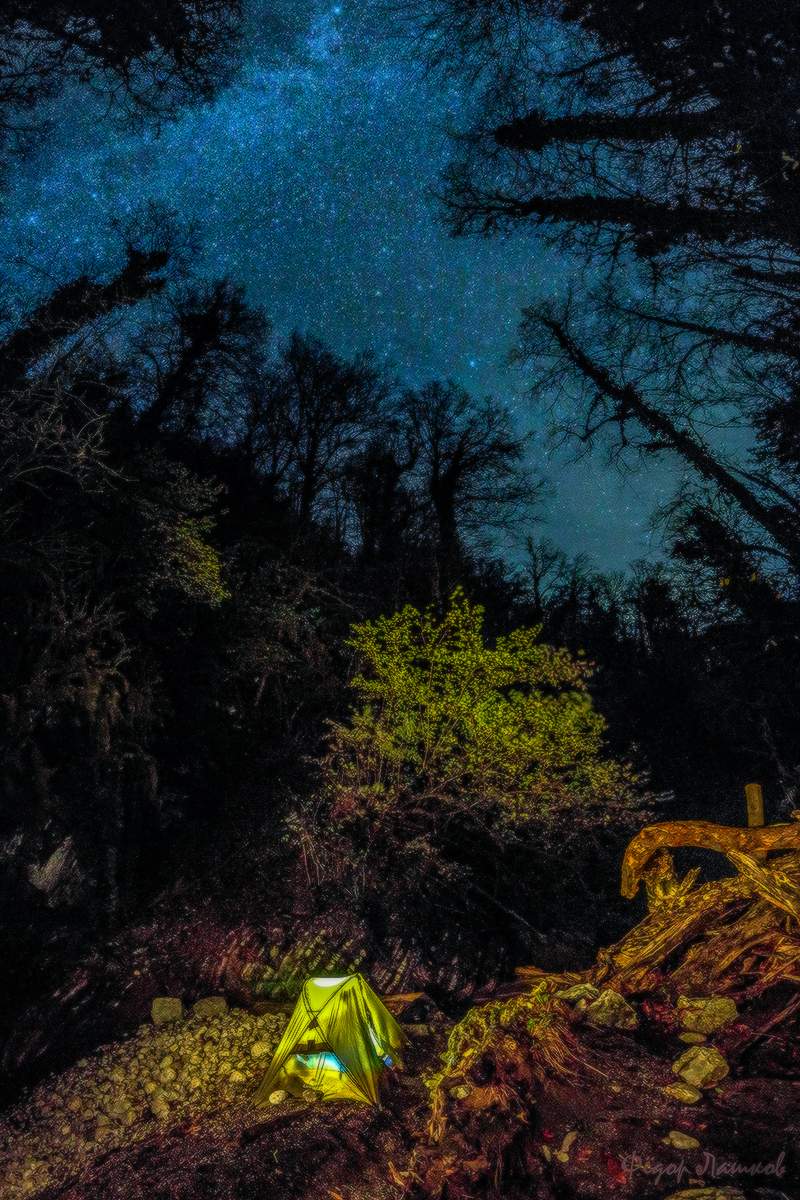 Ночёвка в ущелье.