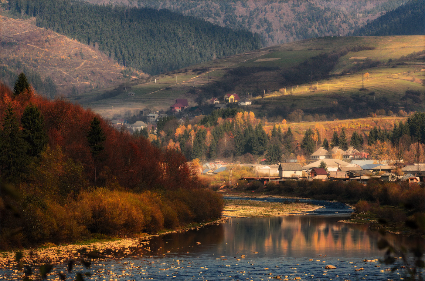 / МНОГОПЛАНОВОСТЬ /