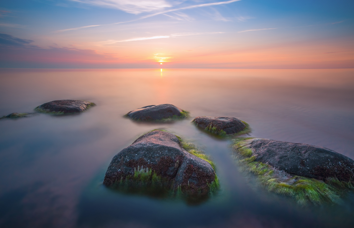 А зори здесь тихие....