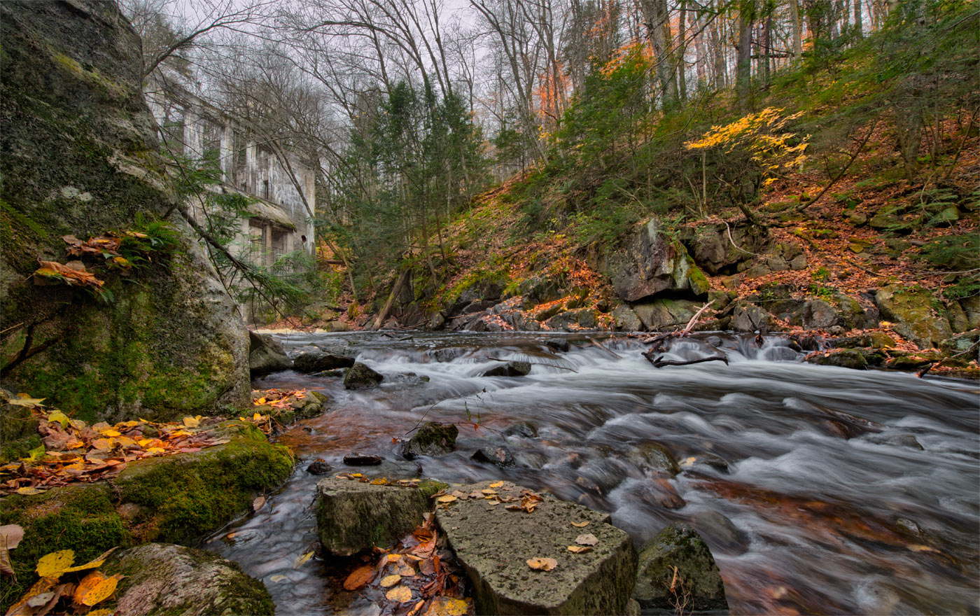 The “Carbide” Willson ruins