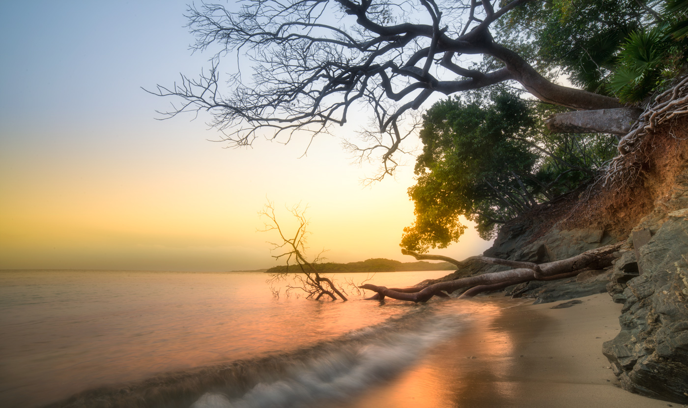 Friendly coast of Roatan