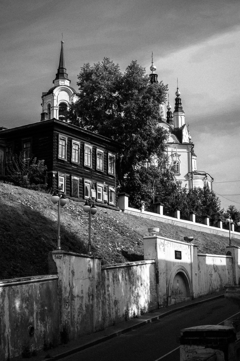 Воскресенская церковь.