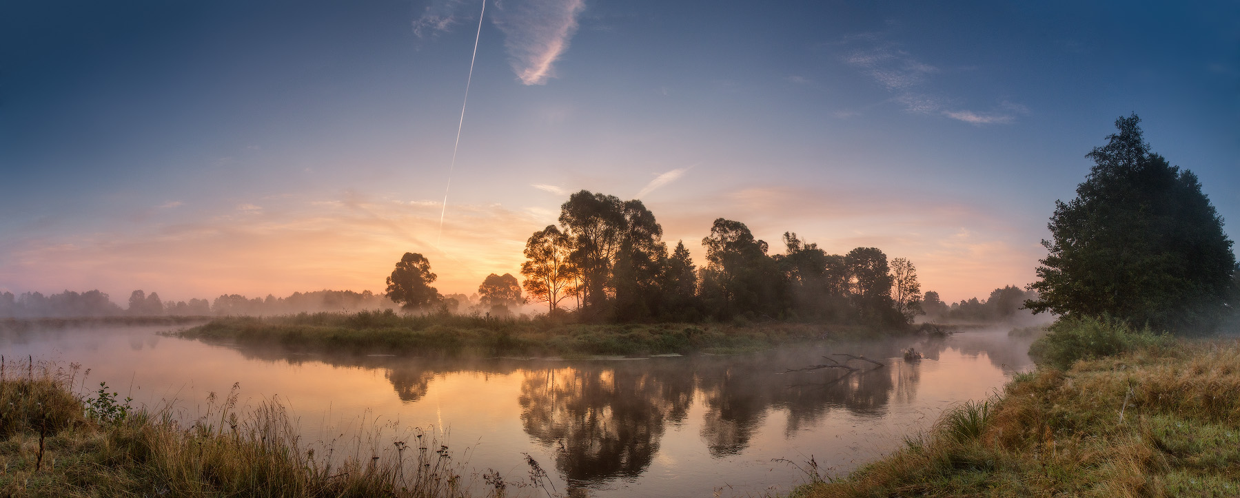 Течет река Неман