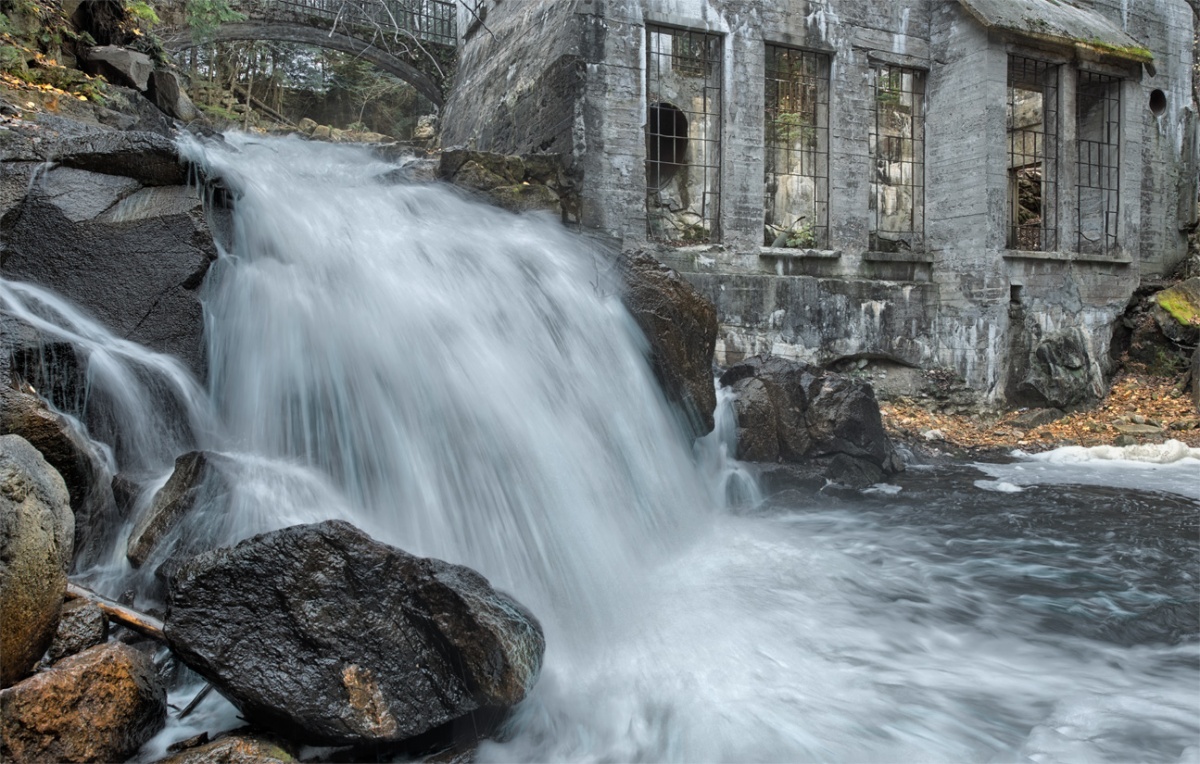The “Carbide” Willson ruins