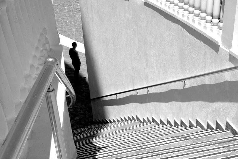 Один, совсем один