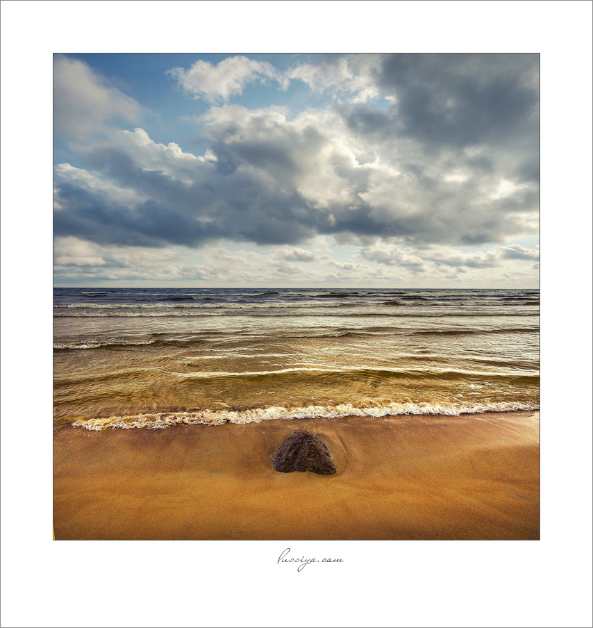 Один в поле...