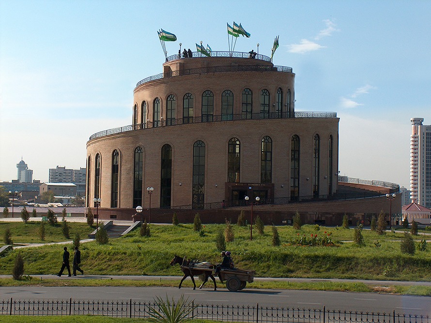 Вавилонская башня