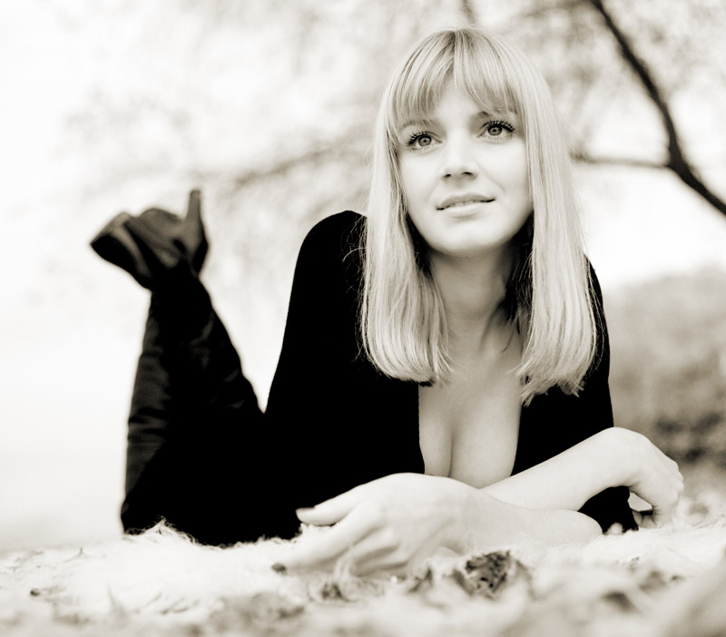 Белая и пушистая