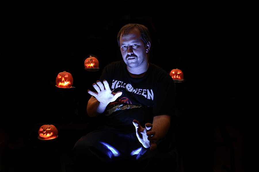 Автопортрет на Halloween