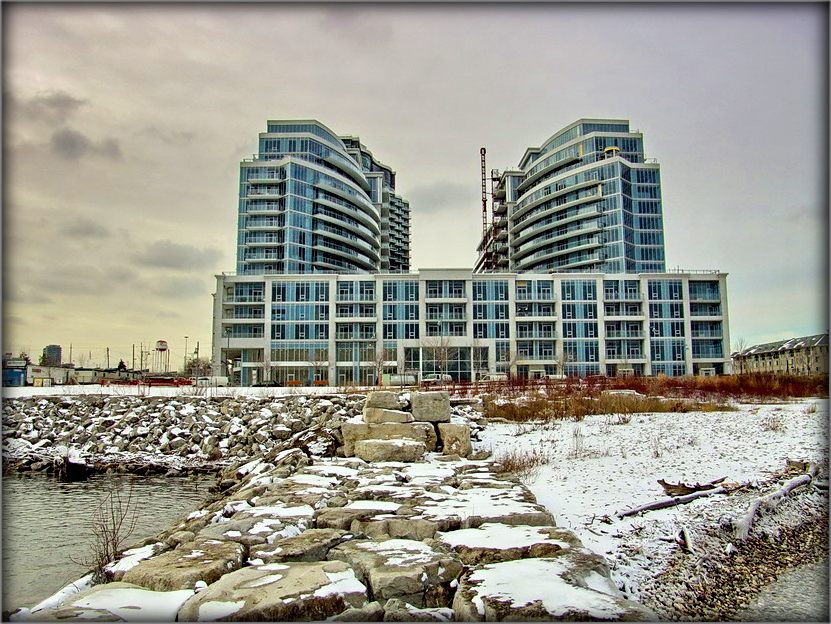 тут усё так крыва, усё несыметрычна так...