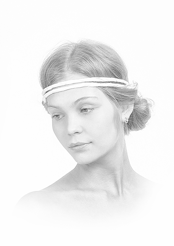 Porträt in der hohen Taste 135 (Portrait in High Key 135)