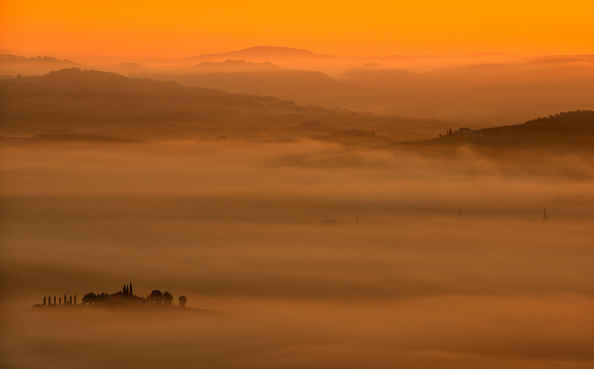 не отпускают меня, тосканские туманы...