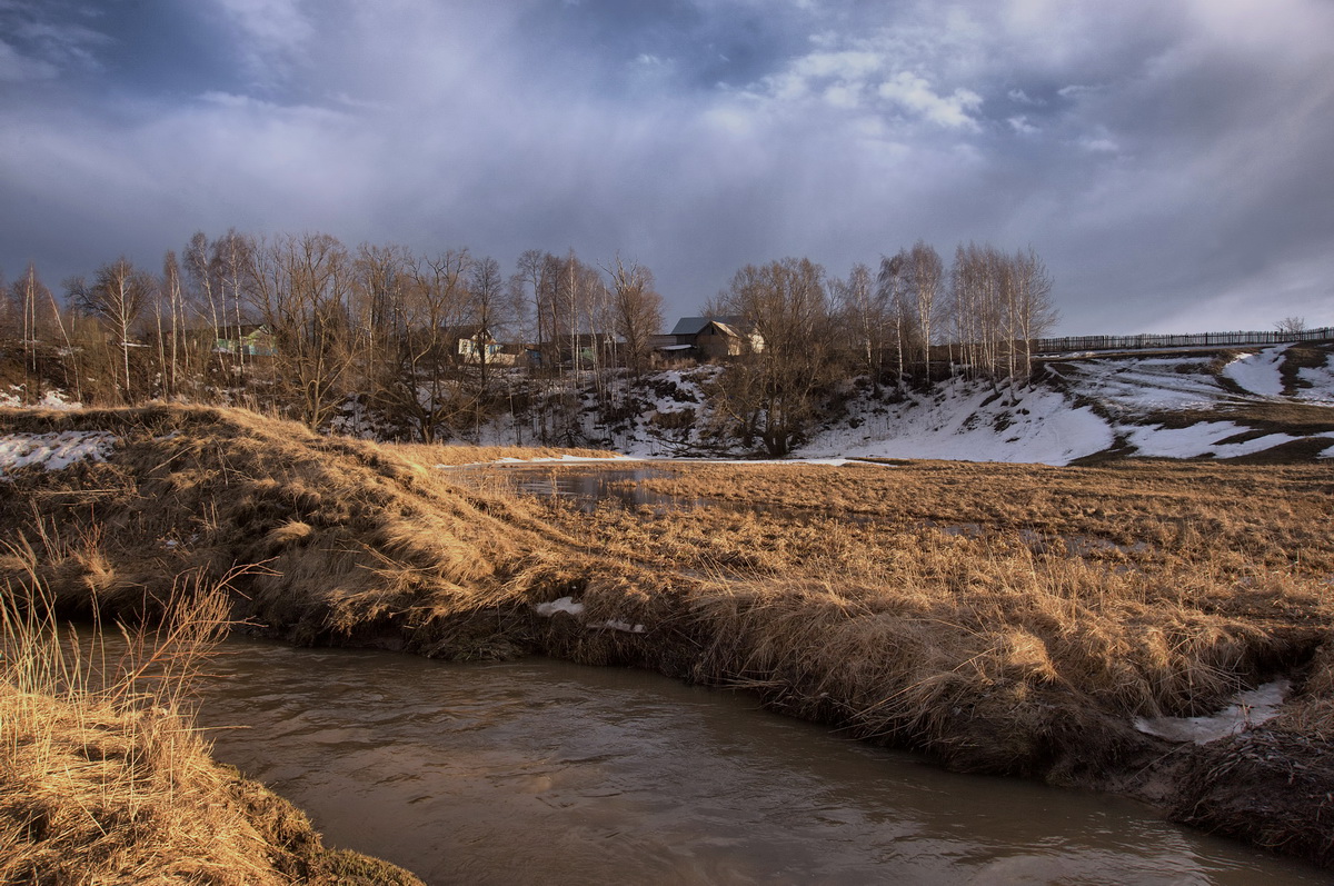 Такой апрель