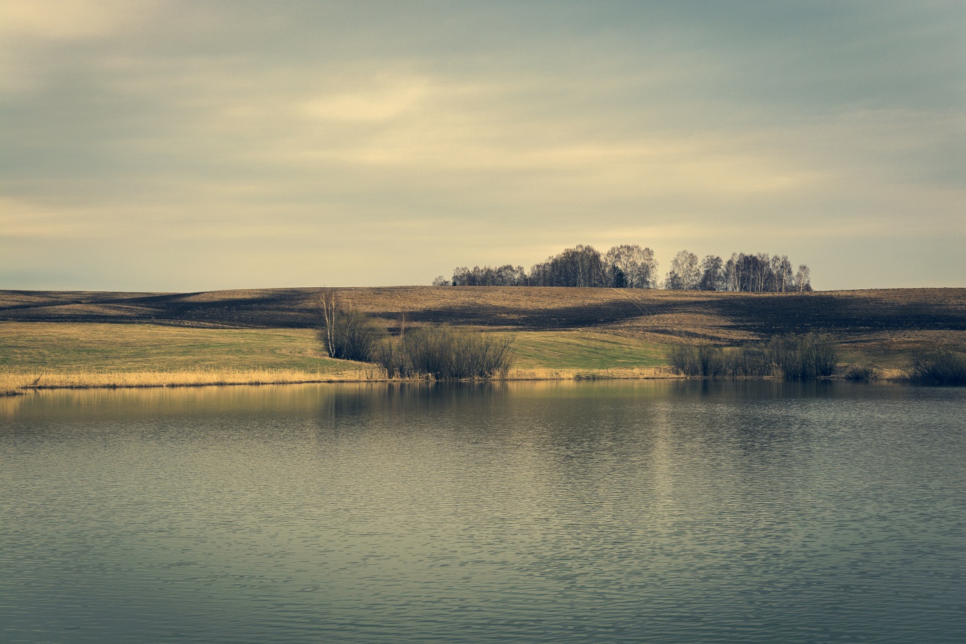 Там где-то там.
