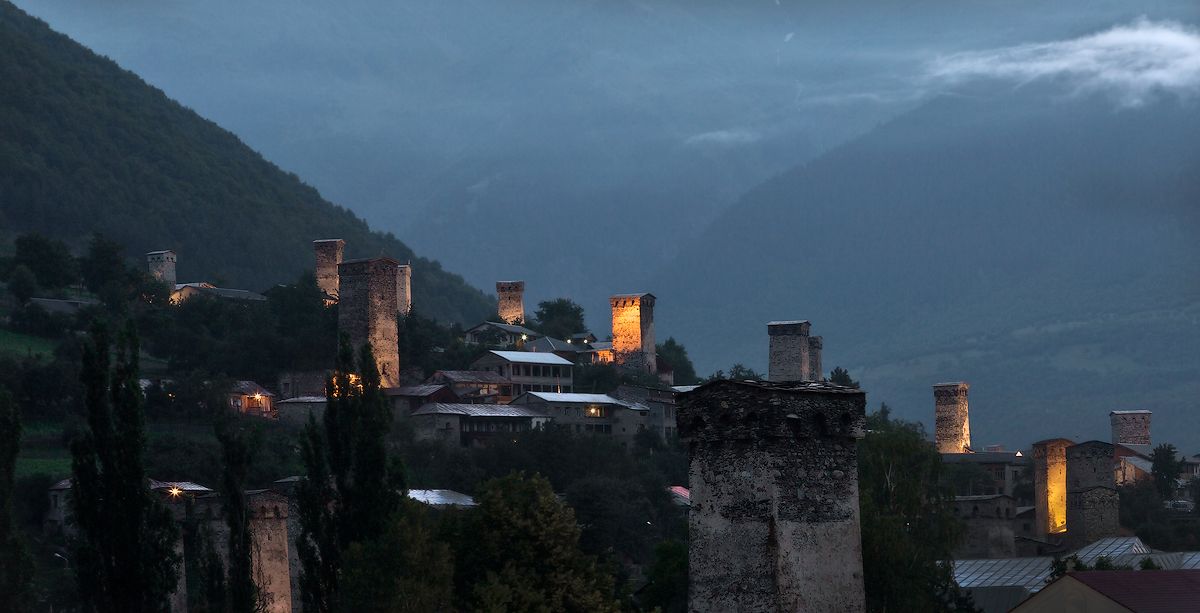 Про Сванские башни