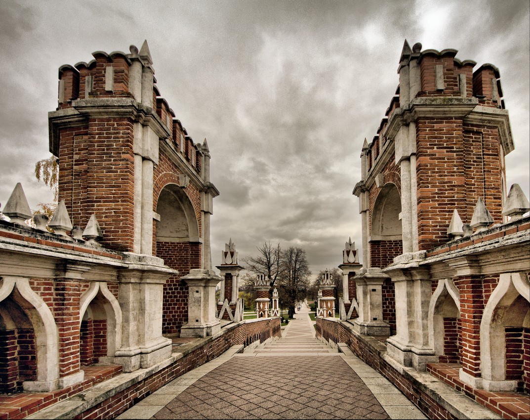 "Фигурный" мост