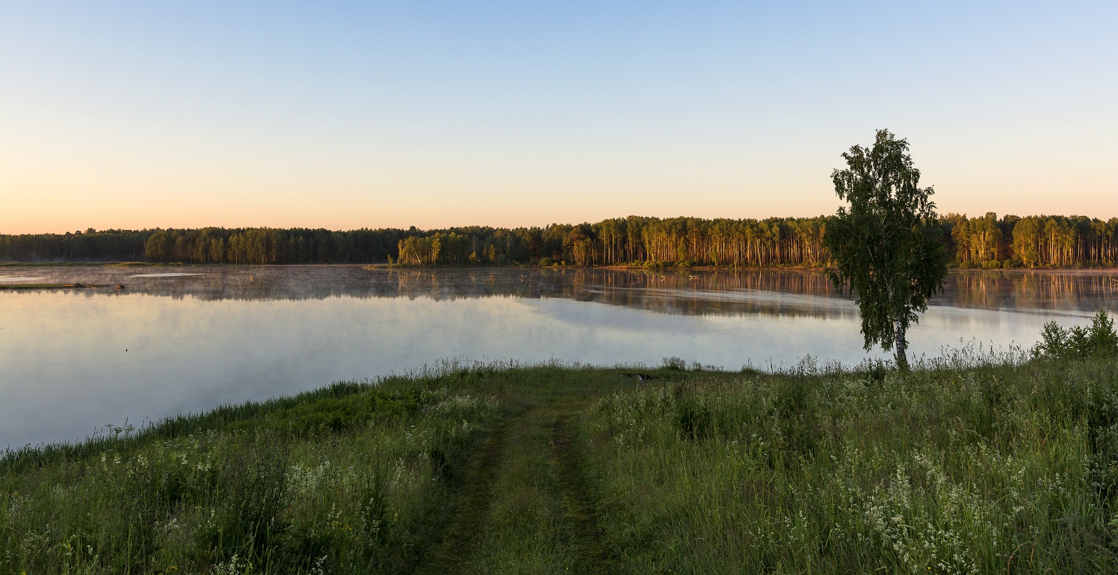 Тишь да гладь.