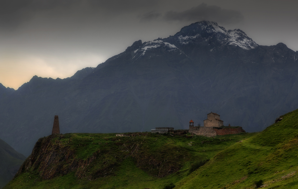 На хОлмах Грузии...