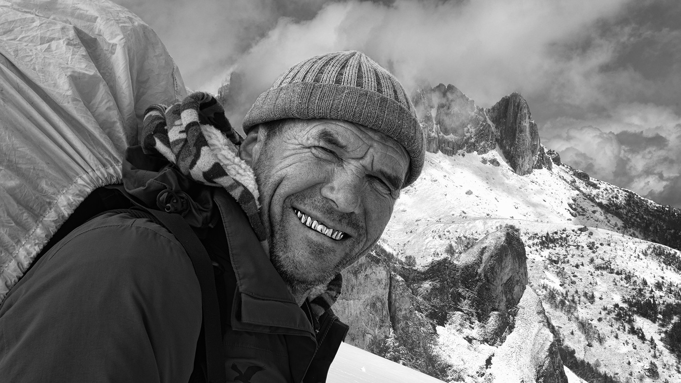 Будем топать