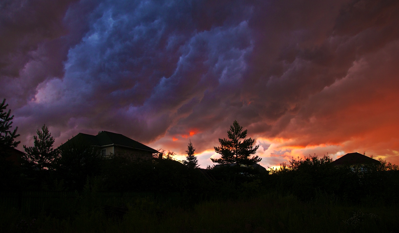 Летним вечером.