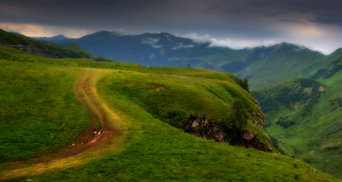На хОлмах Грузии...