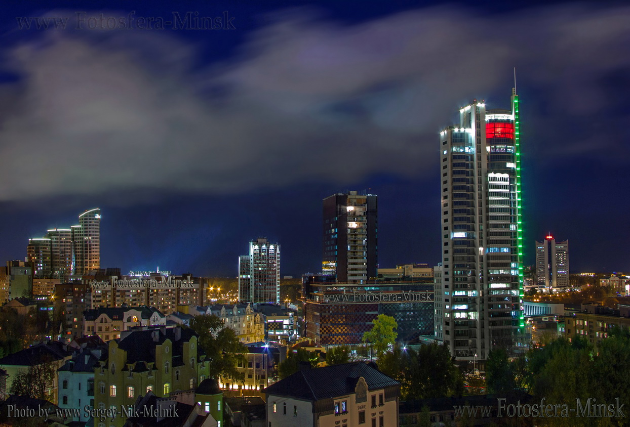 Первые грибы, после кризисного дождя…