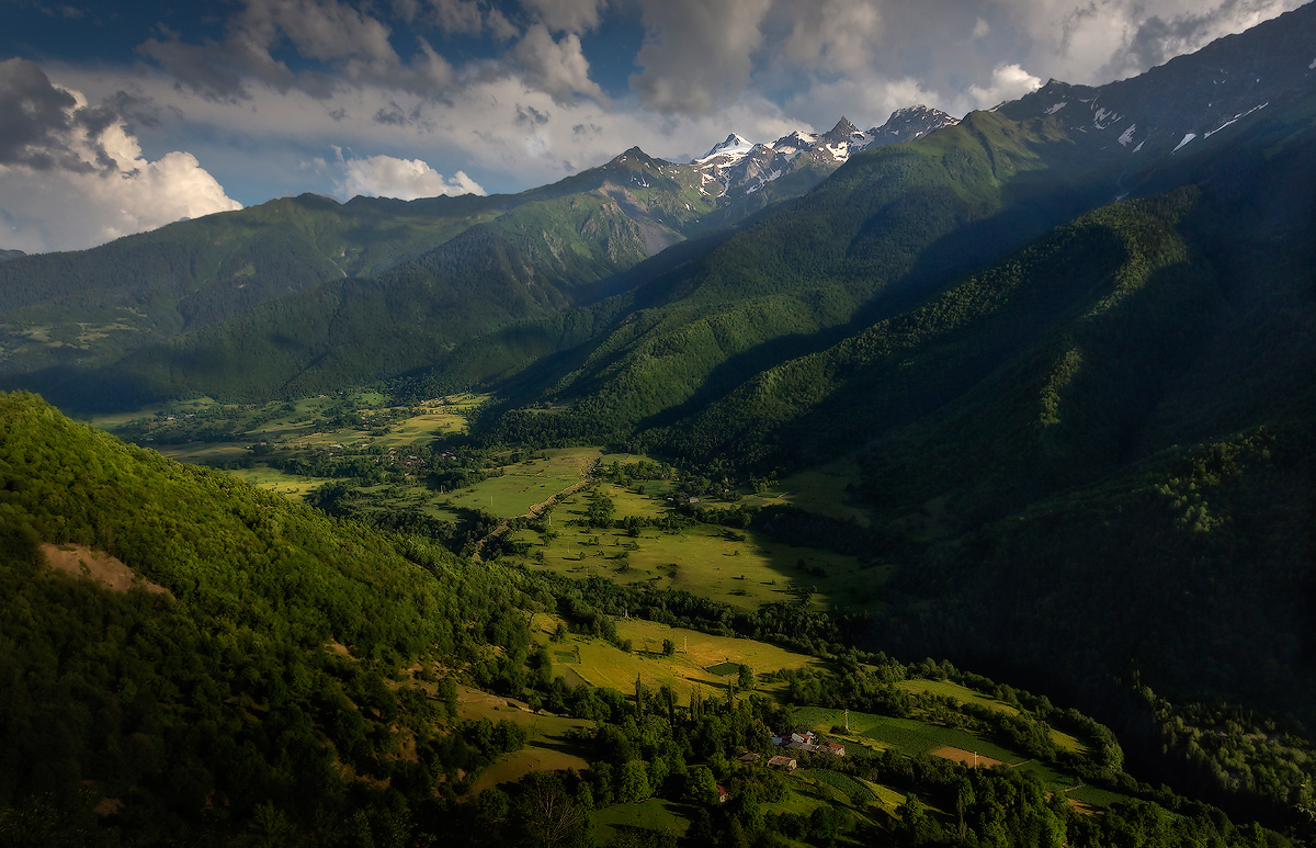 На хОлмах Грузии...