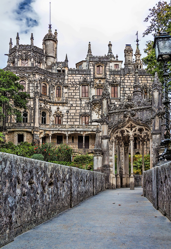 Замок Регалейра