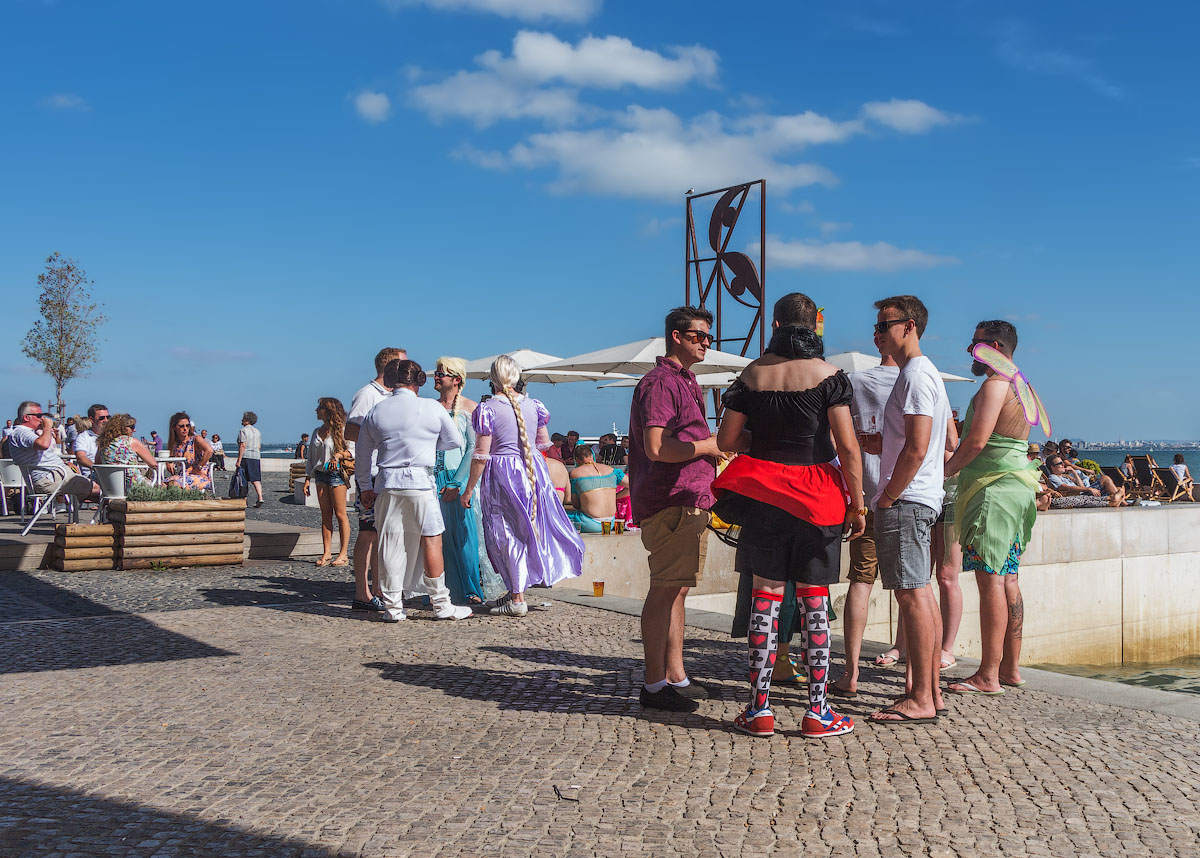 То ли девочки, то ли мальчики....?