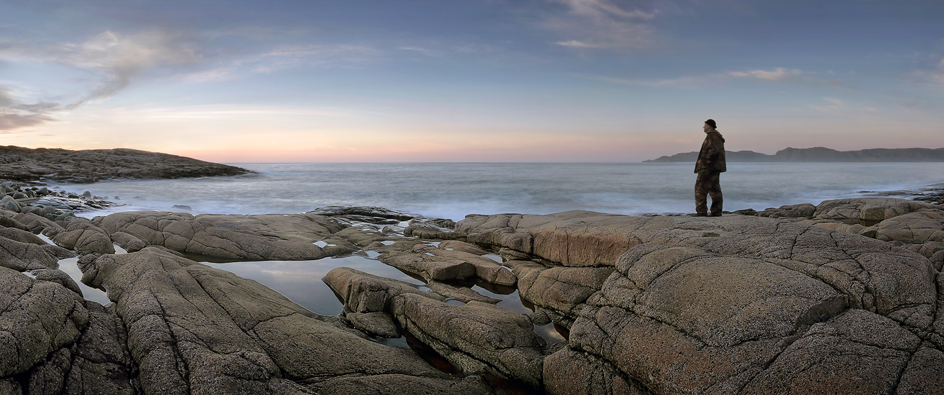 Уходит день..