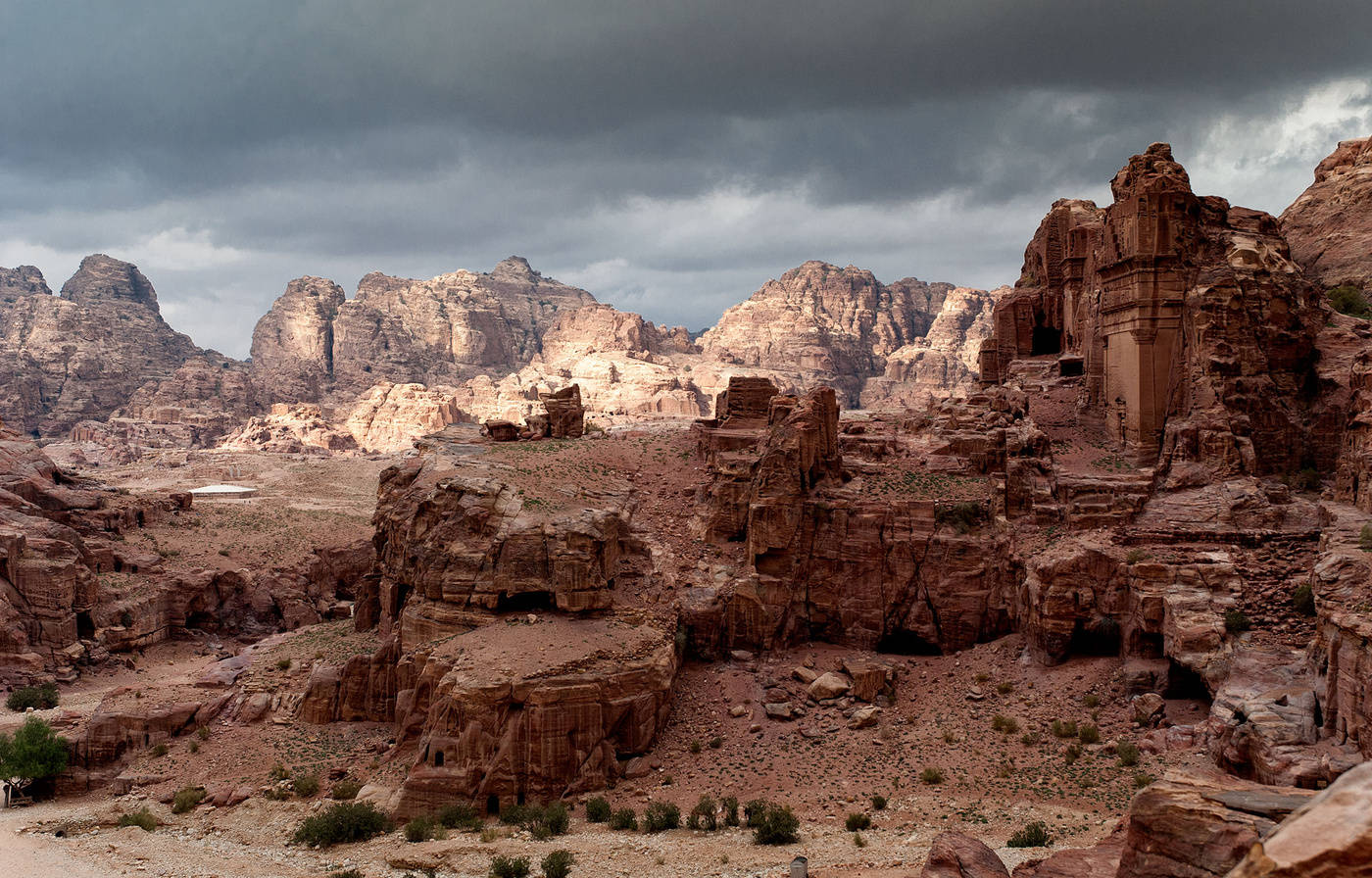 На развалинах Петры