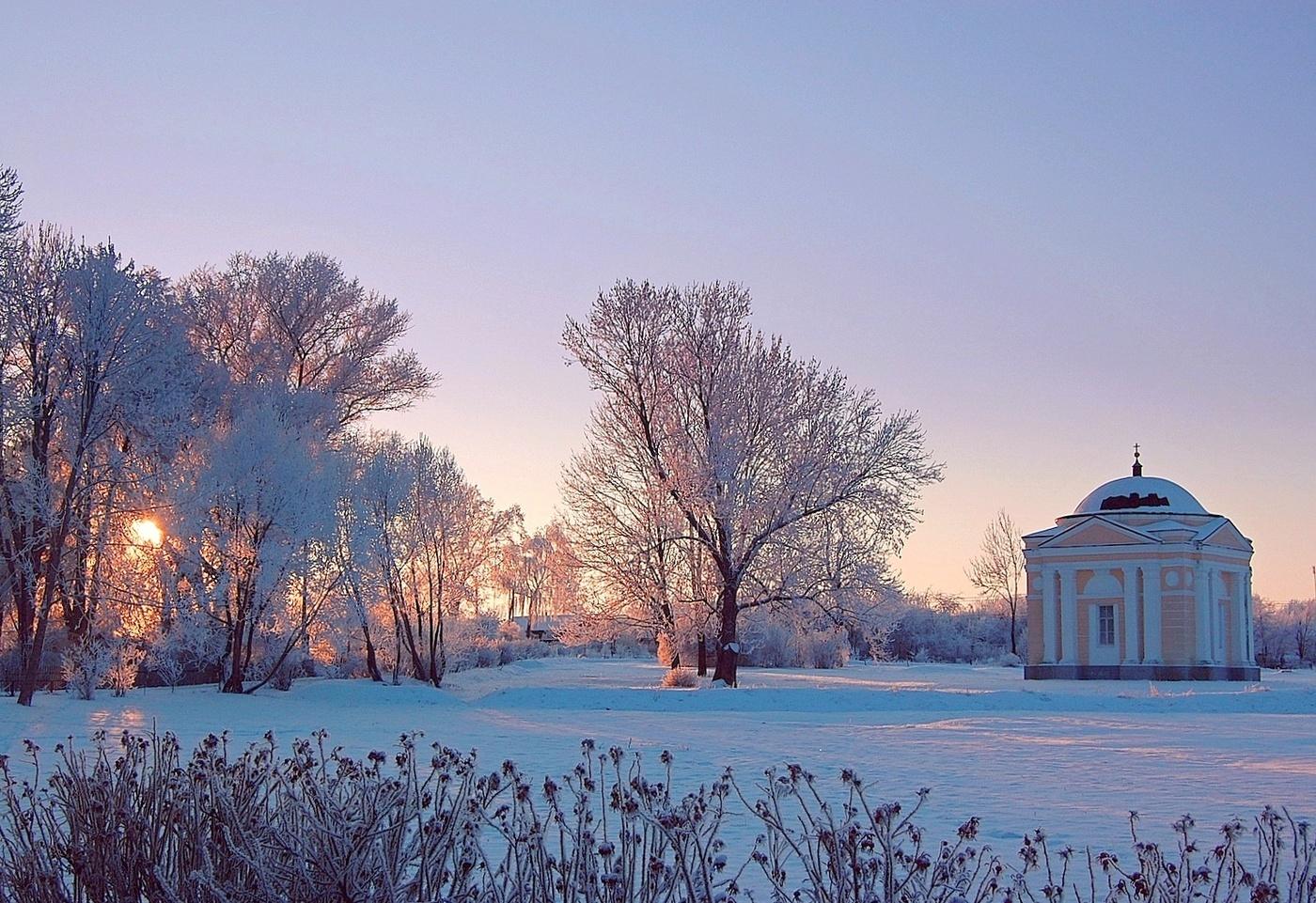 Зимний вечер в деревне